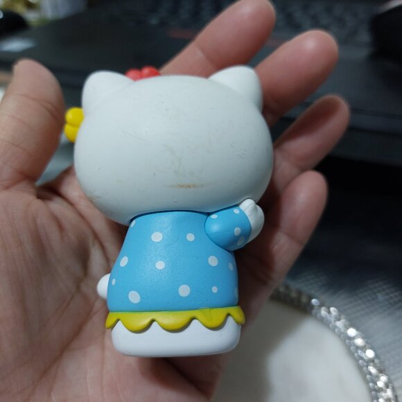 POP MART Super Cute Rare Hello Kitty Toy Figurine - Picture 9 of 10